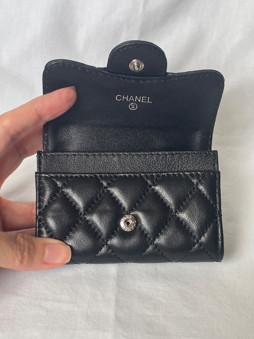 Chanel GWP Small Quilted Change Purse Card Holder Wallet - Picture 7 of 11